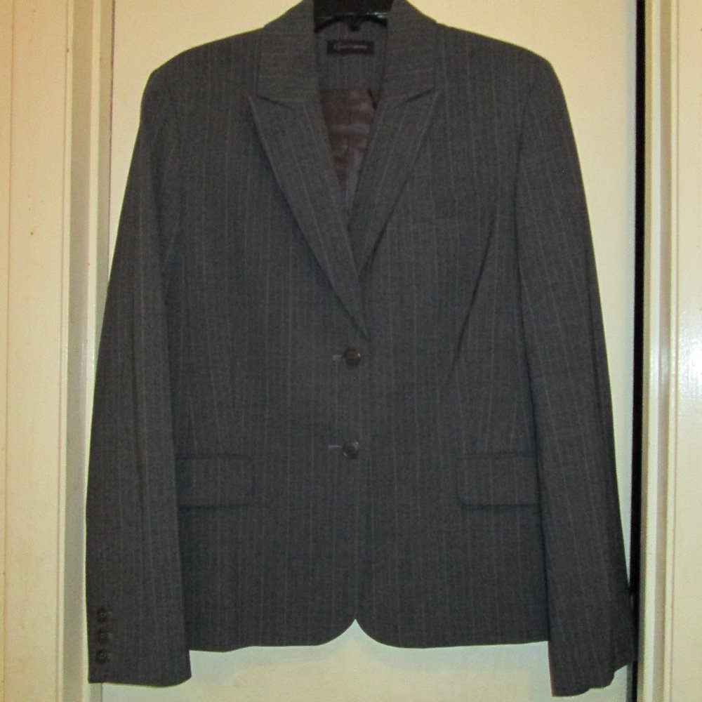 Wms. Sz. 16 Gray Striped Skirt Suit by Context